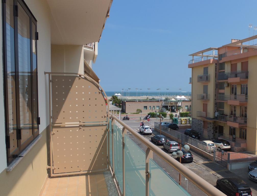 סוטומרינה Hotel Nettuno מראה חיצוני תמונה